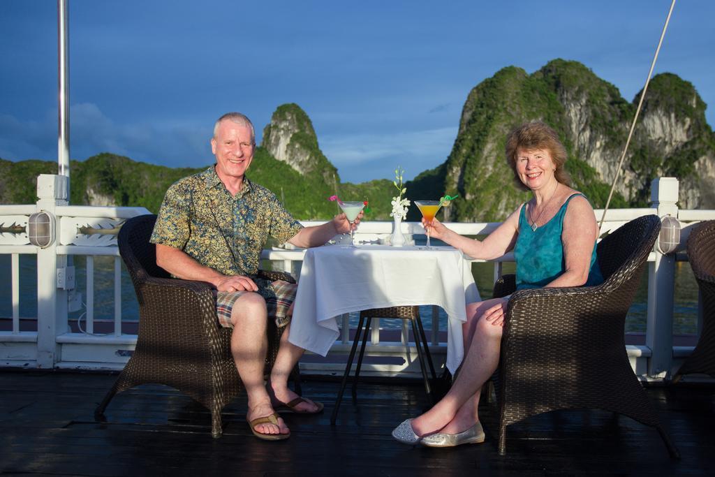 Syrena Cruises Otel Ha Long Dış mekan fotoğraf